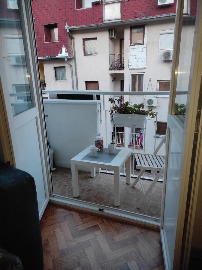 Apartman Nicolas Belgrad Zewnętrze zdjęcie