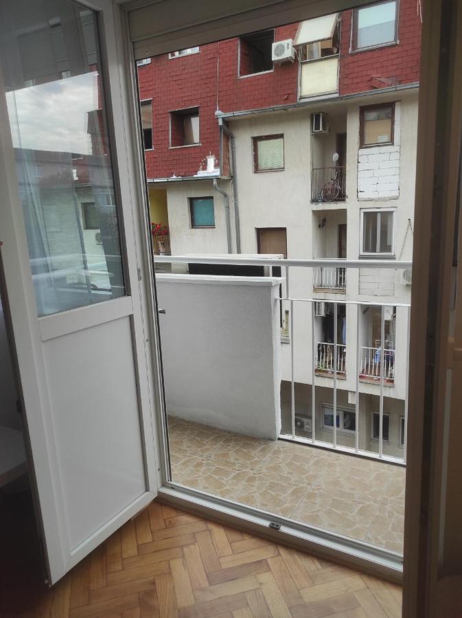 Apartman Nicolas Belgrad Zewnętrze zdjęcie
